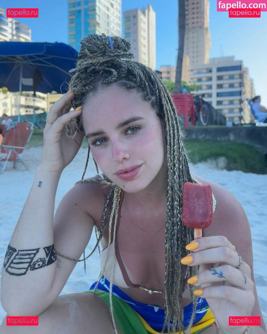 Coti Romero Onlyfans Photo Gallery 