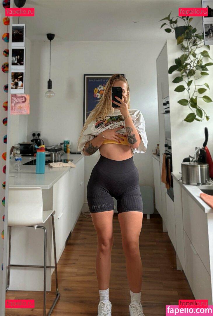 thorrifree / toriroloff Onlyfans Photo Gallery 