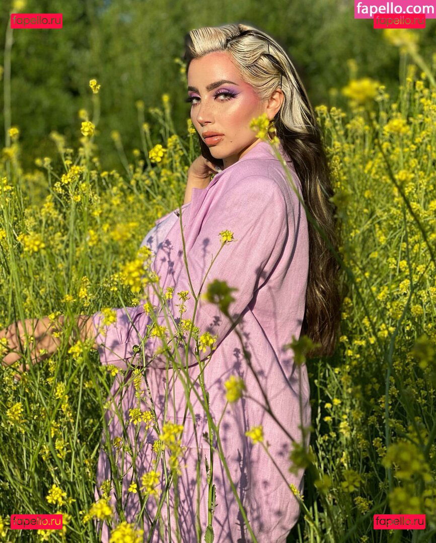 Vai Monroe / vaimonroe Onlyfans Photo Gallery 