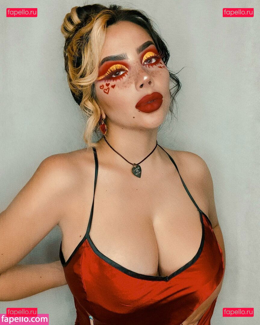 Vai Monroe / vaimonroe Onlyfans Photo Gallery 