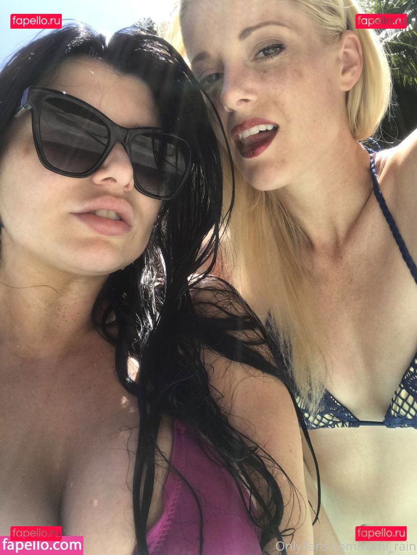 Romi Rain / Romi_Rain / theonlyromirain Onlyfans Photo Gallery 