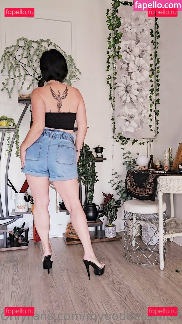 csmooth2342 / mygoddesswitch2 Onlyfans Photo Gallery 