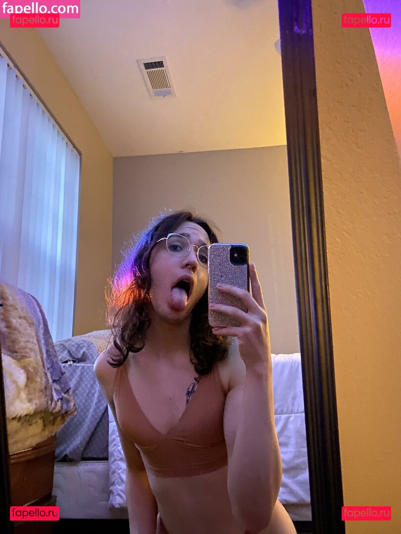 Taylor Hamilton Nude Onlyfans Photo 24