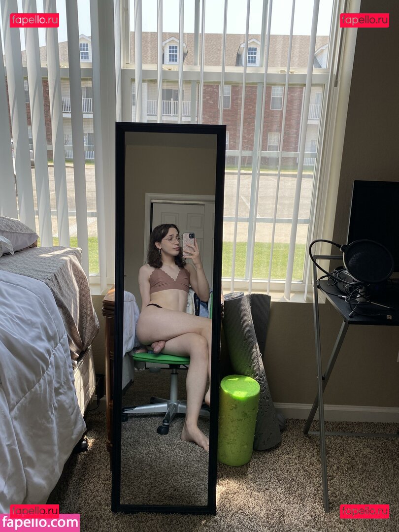 Taylor Hamilton Nude Onlyfans Photo 16