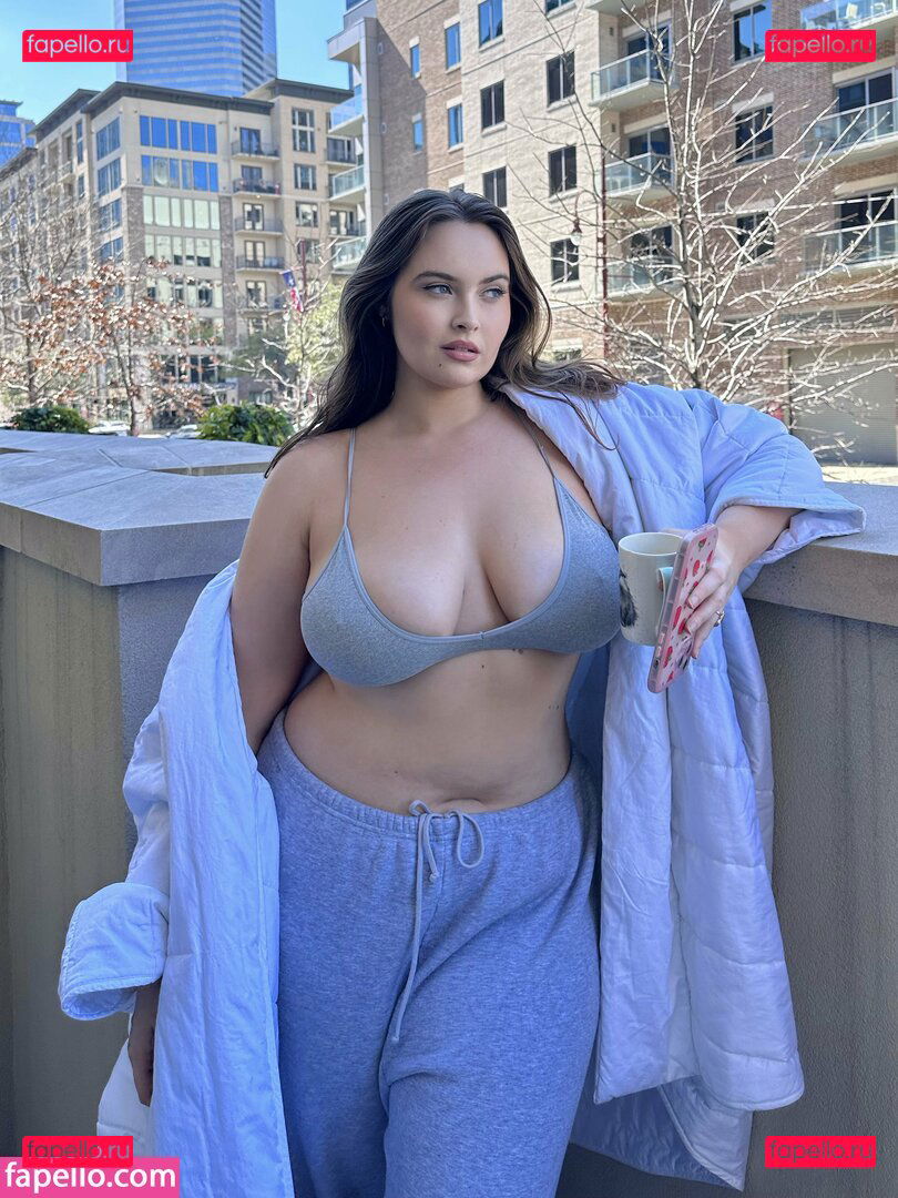 Erinmhk / erinmarleyklay / noterinmhk Onlyfans Photo Gallery 