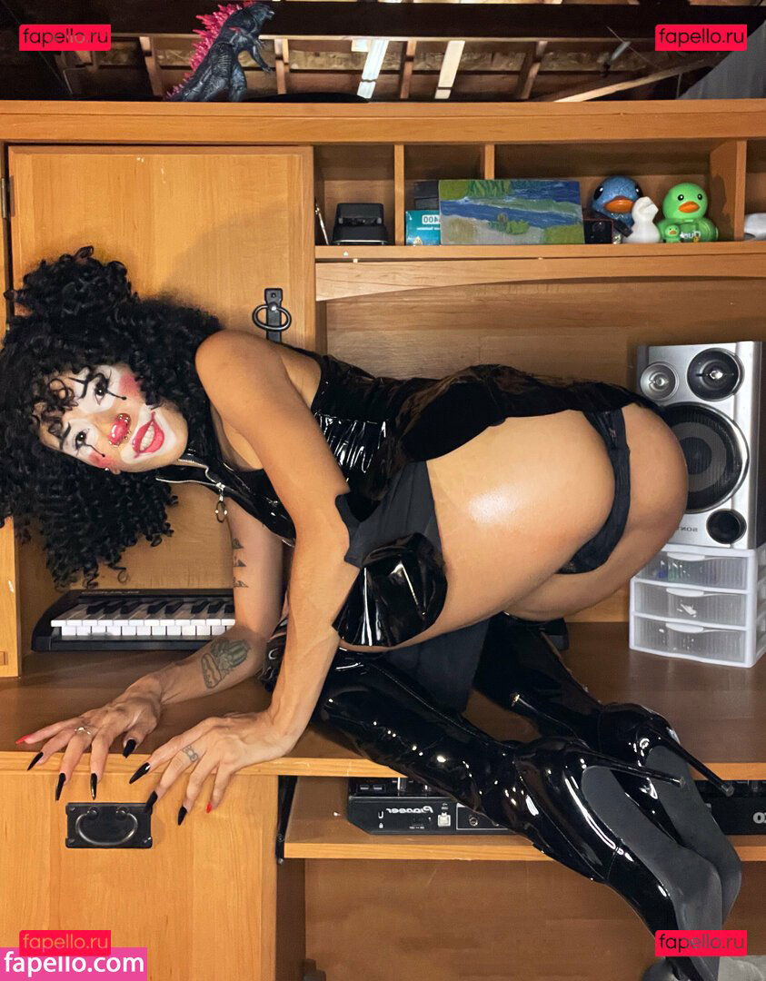 hellogabi30 Onlyfans Photo Gallery 