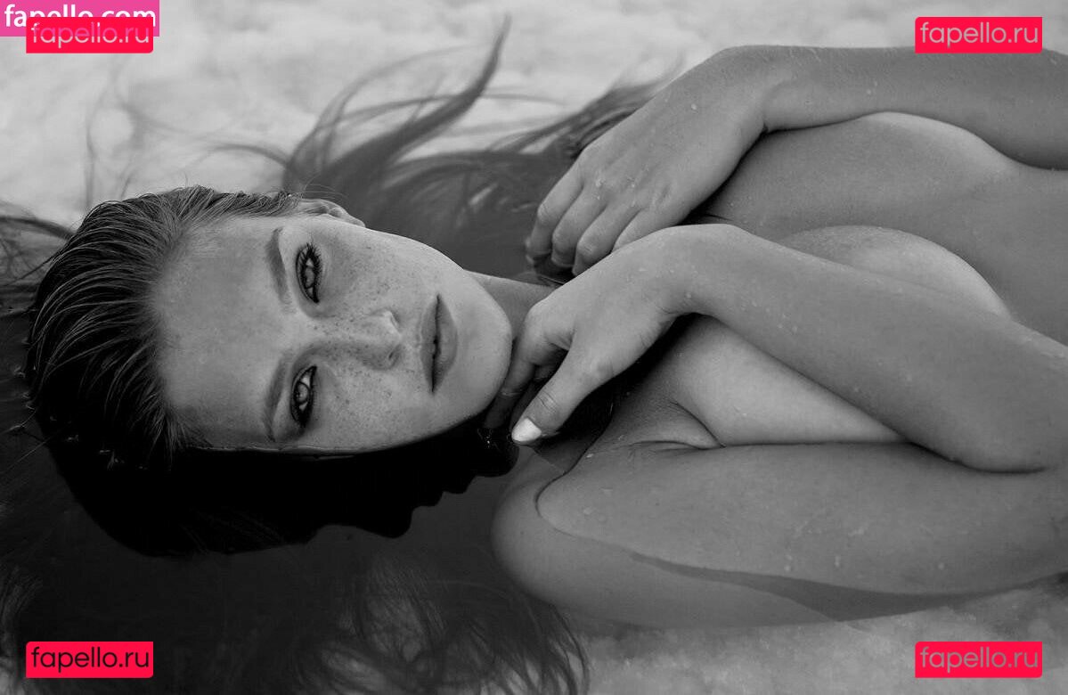 Bar Refaeli / bar.refaeli / barrefaeli Onlyfans Photo Gallery 