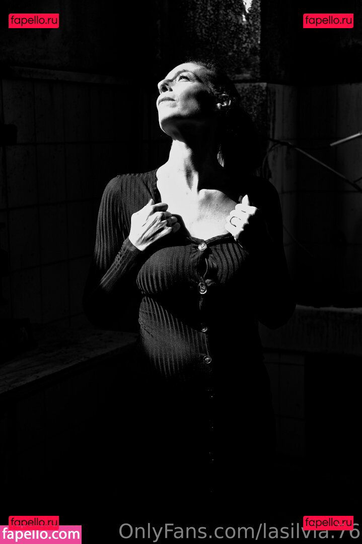 https: / lasilvia.76 / lasilvia76 Onlyfans Photo Gallery 