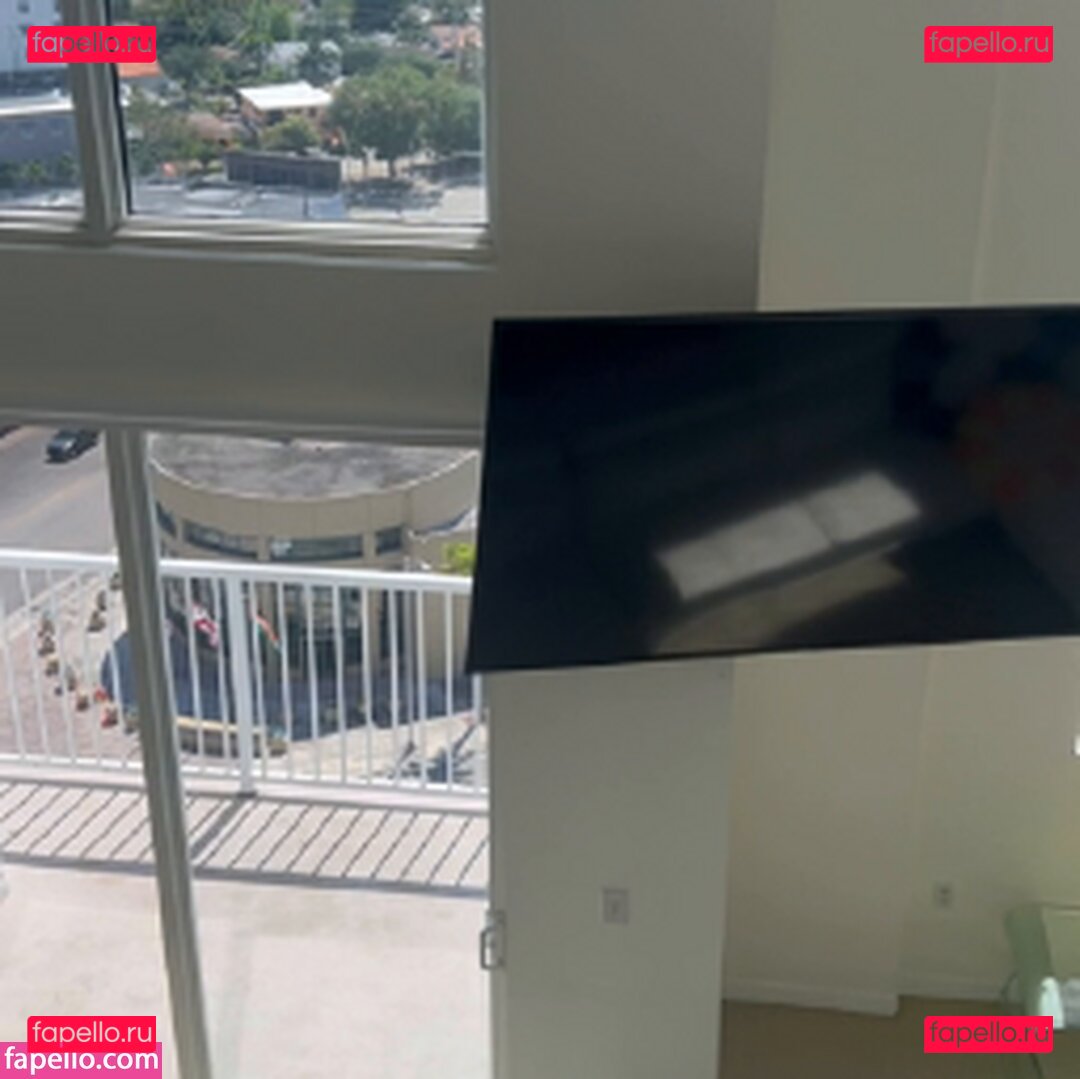 EmeraldBabyyyy / Jadynnstone / emeraldbabyy Onlyfans Photo Gallery 