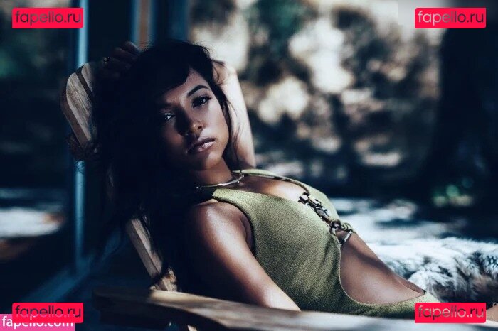 Karrueche / Karrueche Tran / itskarrueche Onlyfans Photo Gallery 