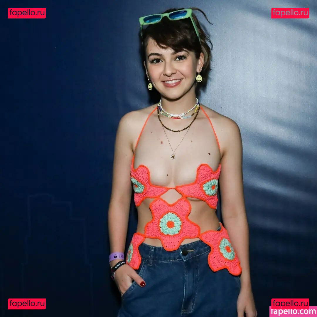 Klara Castanho / klarafgcastanho Onlyfans Photo Gallery 