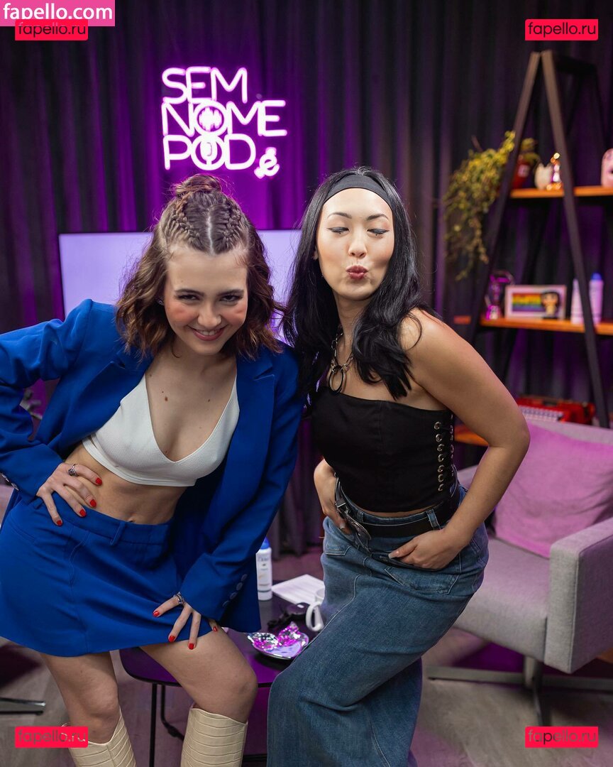 Klara Castanho / klarafgcastanho Onlyfans Photo Gallery 