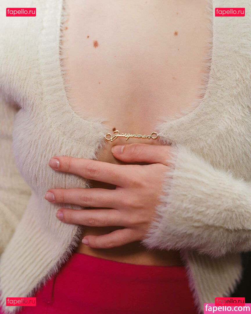 Klara Castanho / klarafgcastanho Onlyfans Photo Gallery 