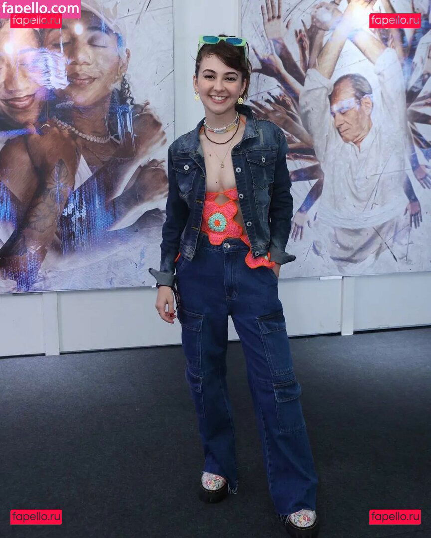 Klara Castanho / klarafgcastanho Onlyfans Photo Gallery 