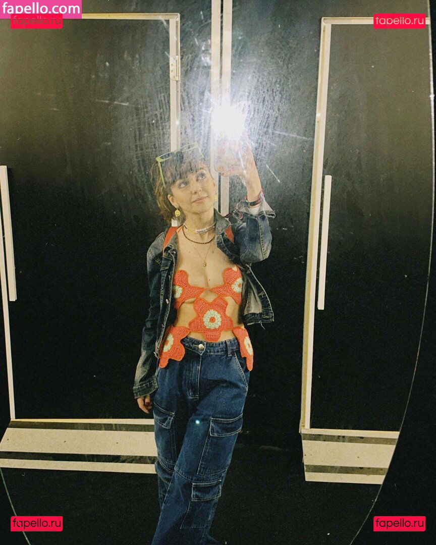 Klara Castanho / klarafgcastanho Onlyfans Photo Gallery 