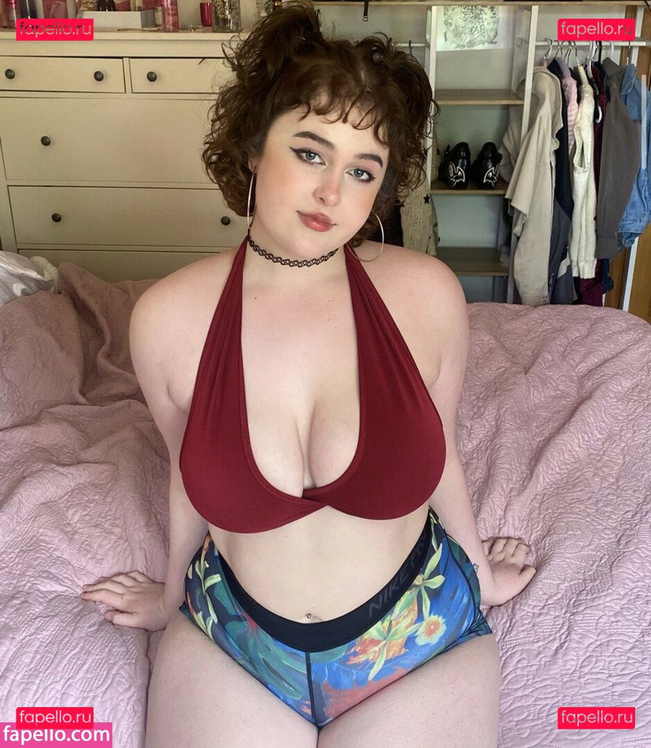 m1labl00m / milabloomoo Onlyfans Photo Gallery 