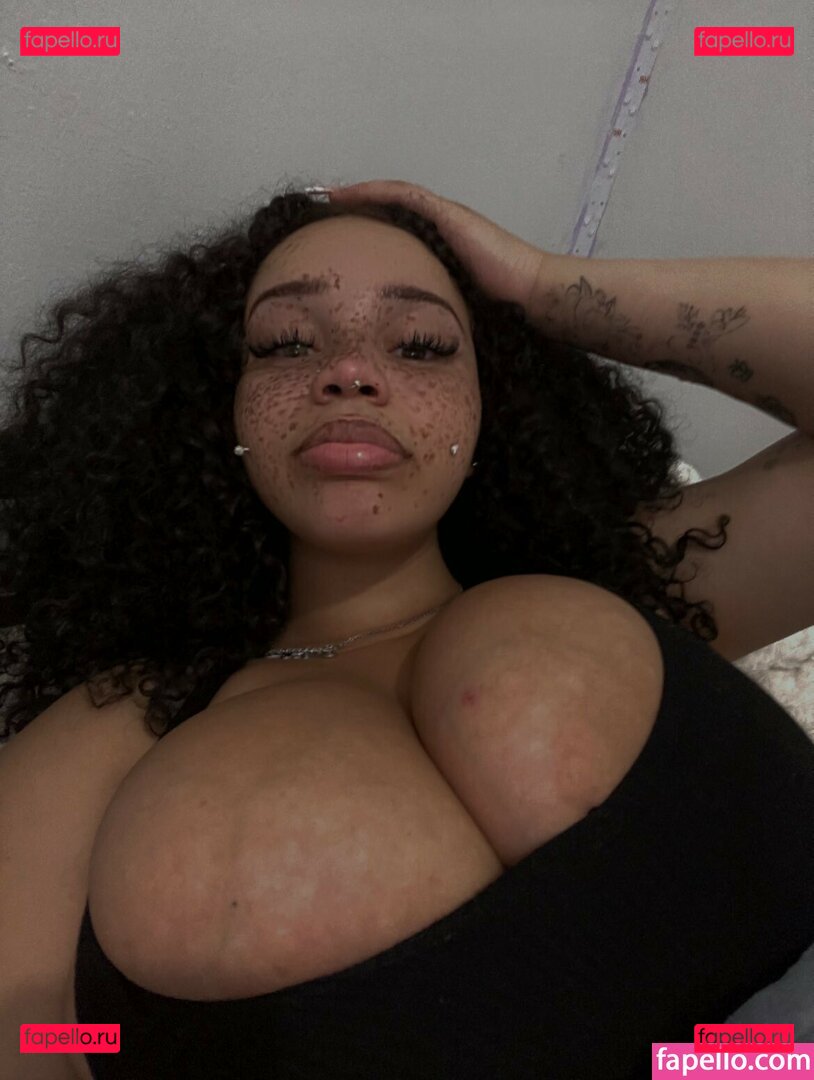 dahliagoth420 / danikajones420 / sailuvstyler420 Onlyfans Photo Gallery 