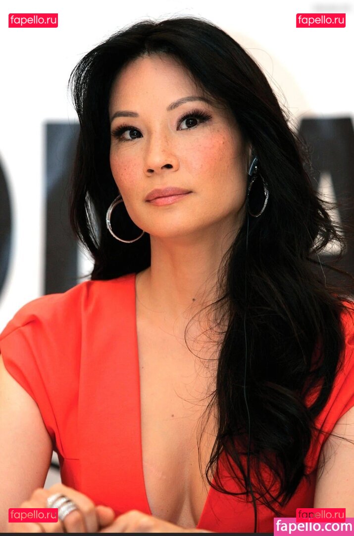 Lucy Liu / LucyLiu / lucyliuofficial / thelucyliu / toyme Onlyfans Photo Gallery 