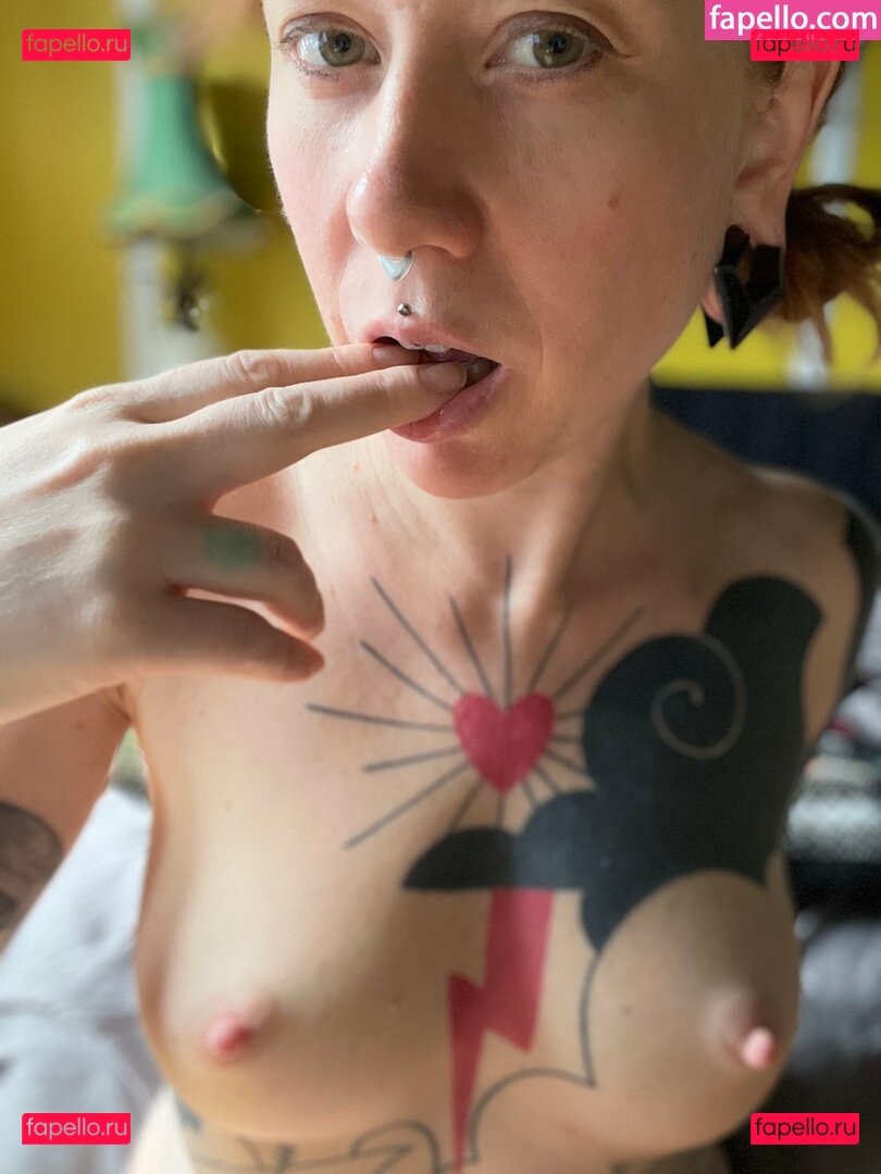 chi.ki.tina / chikitina_xox