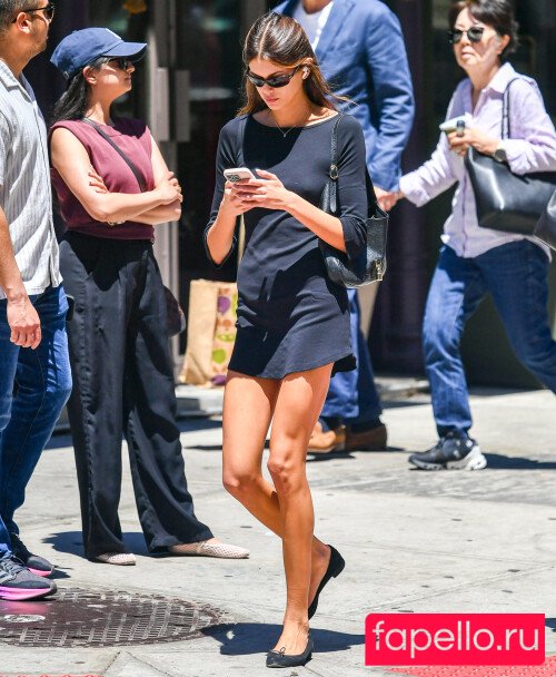 Kaia Gerber Nude Onlyfans Photo 24