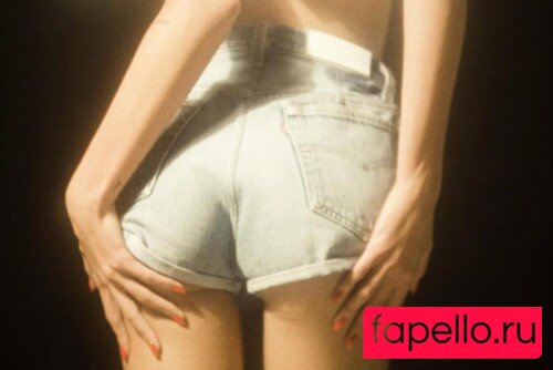 Kaia Gerber Nude Onlyfans Photo 14