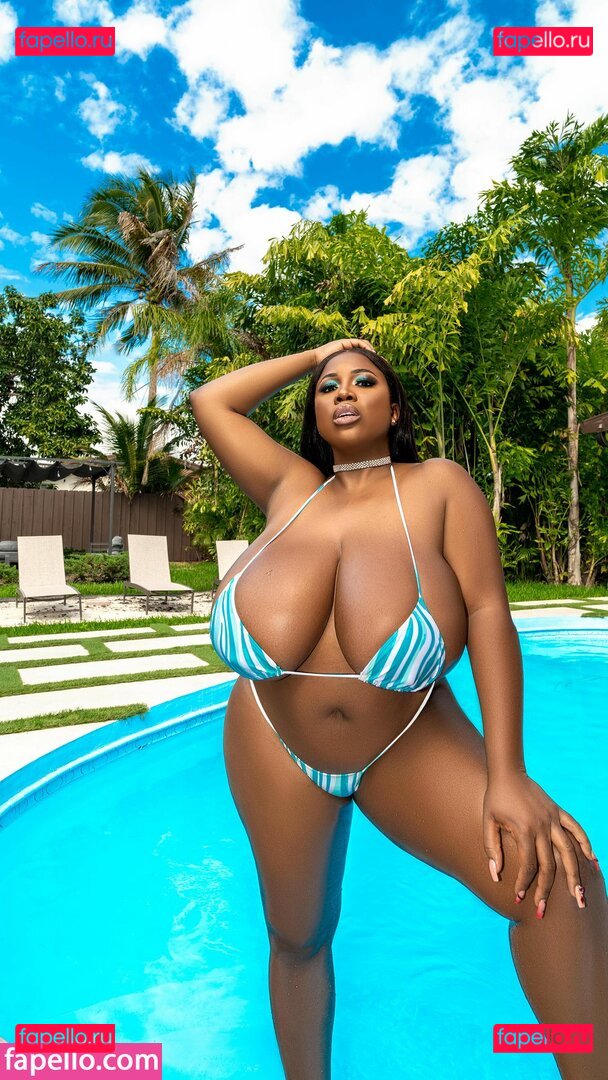 MaseratiXXX Nude Onlyfans Photo 51