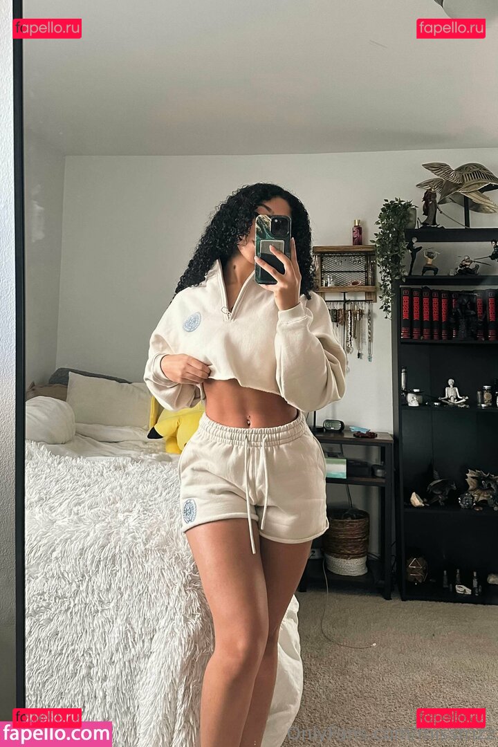 miss__frizz / missfrizz Onlyfans Photo Gallery 