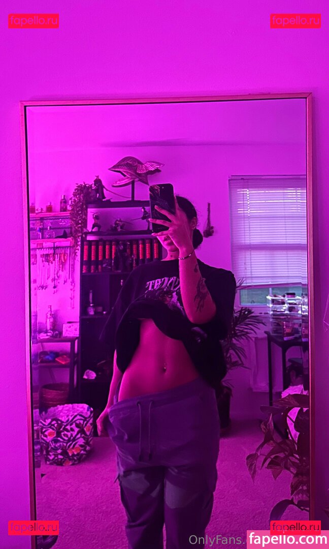 miss__frizz / missfrizz Onlyfans Photo Gallery 