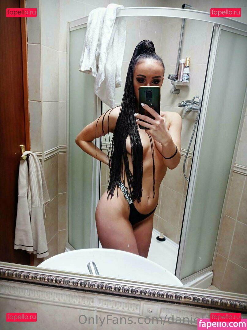 danaberry / danadberry Onlyfans Photo Gallery 