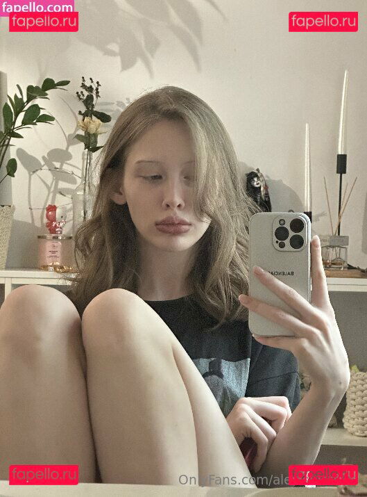 alexislustfree / loveurself1st_ Onlyfans Photo Gallery 