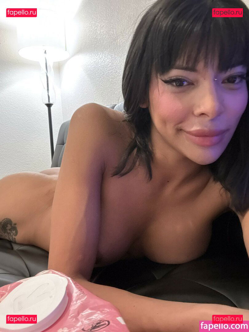 Lola Morena / MsLilo1 Onlyfans Photo Gallery 