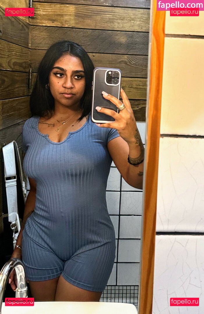 Nita Amari / Sunita lewis / nitaamari / sunitalewis_ Onlyfans Photo Gallery 