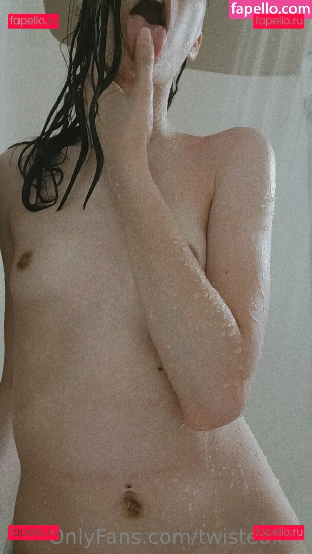 twistedkiki / twistedkitty3000 Onlyfans Photo Gallery 