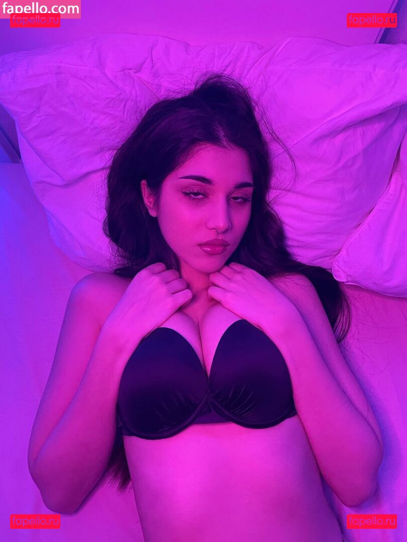 Lydia Nude Onlyfans Photo 49