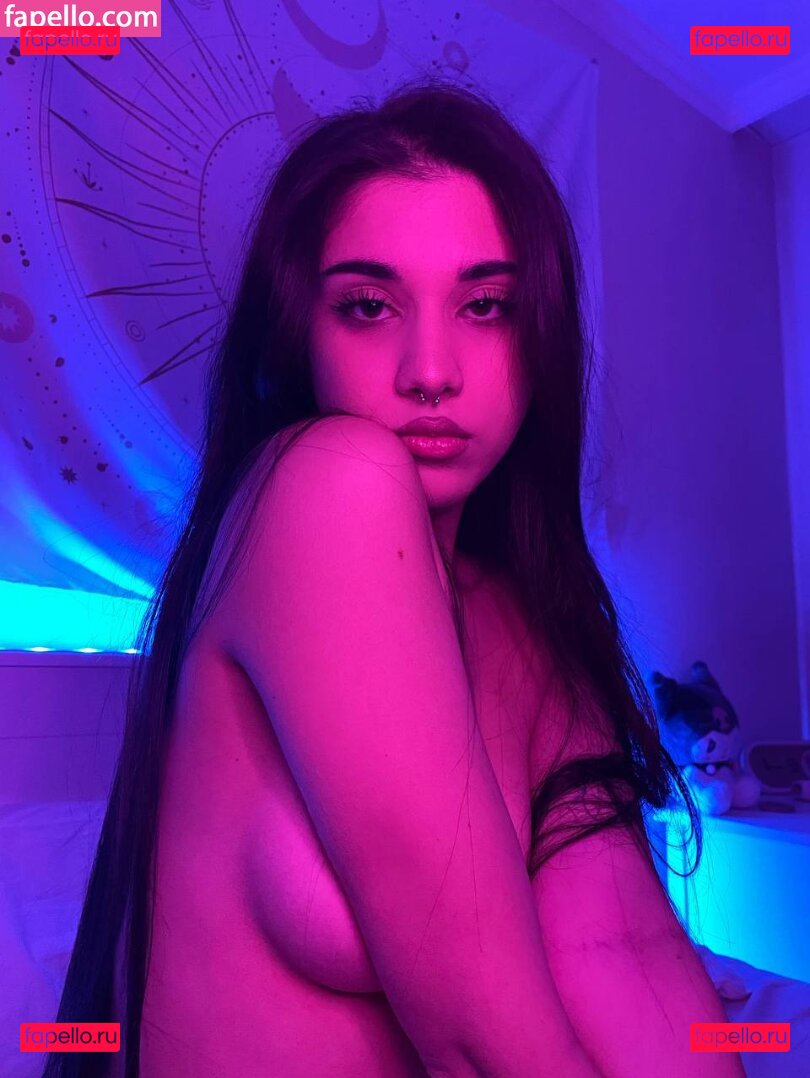 Lydia Nude Onlyfans Photo 33