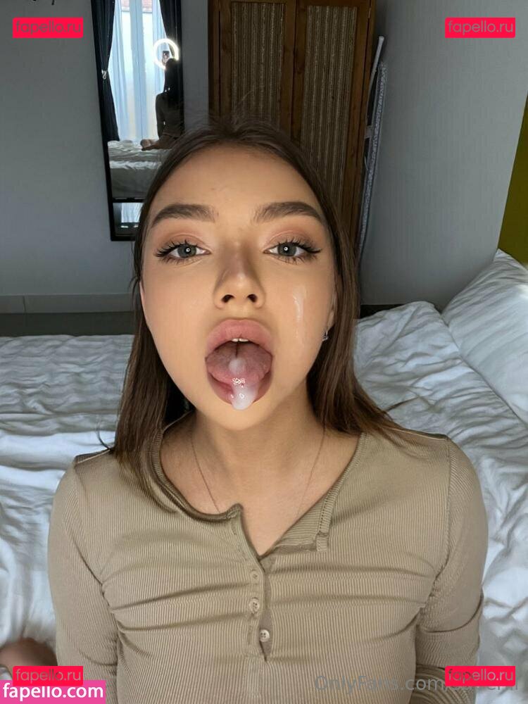 superlii Nude Onlyfans Photo 39