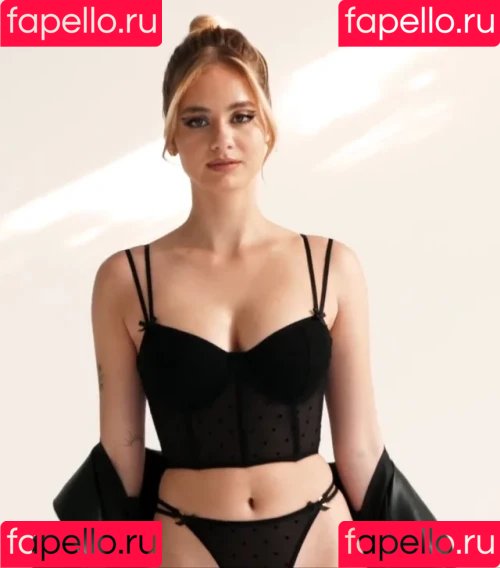 Julia Kostera Nude Onlyfans Photo 15