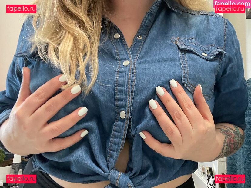 Lacey Preston / https: / laceyp883 / xxlaceyxxprestonxx Onlyfans Photo Gallery 