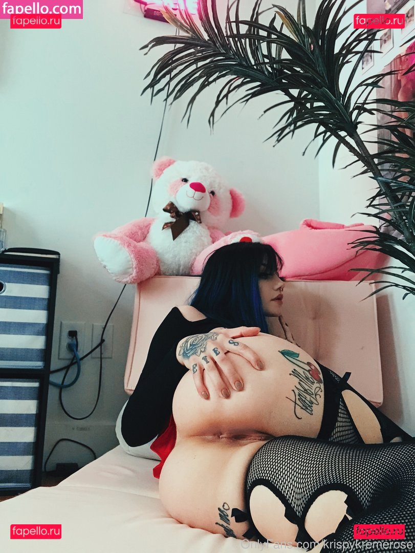 KrispyKremeRose Nude Onlyfans Photo 34
