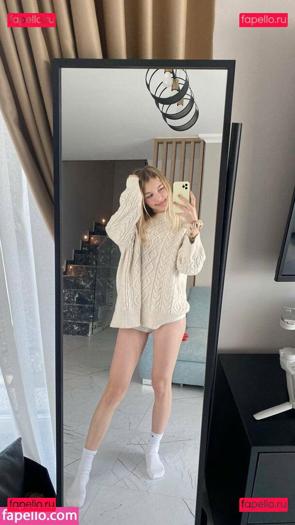 u472461121 Onlyfans Photo Gallery 