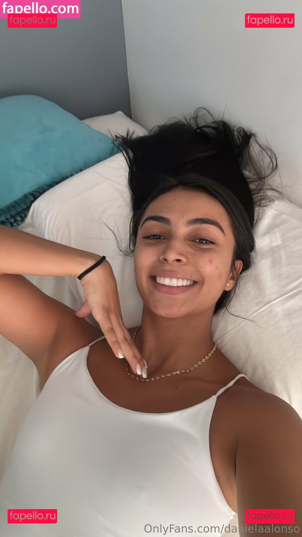danielaalonso / daniella_alonso Onlyfans Photo Gallery 