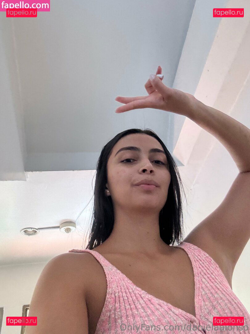 danielaalonso / daniella_alonso Onlyfans Photo Gallery 