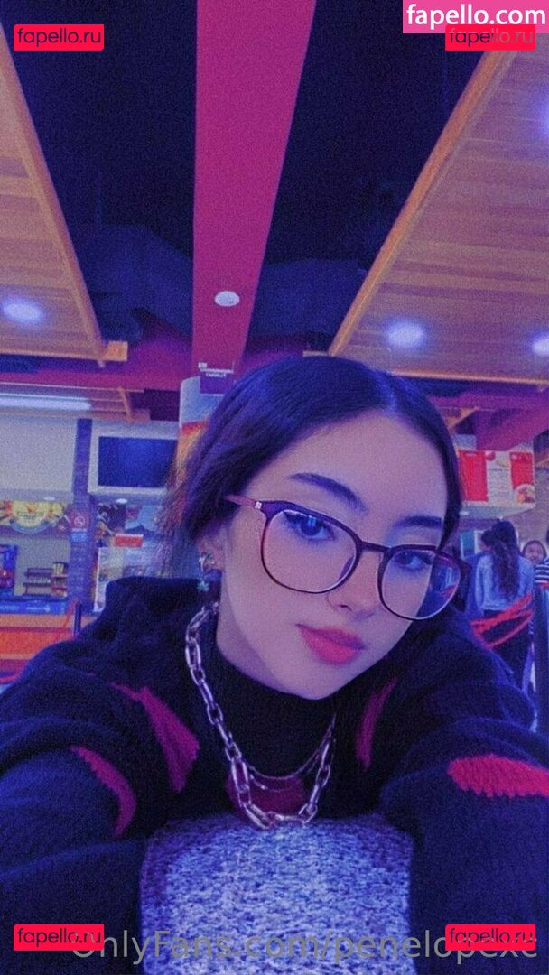 penelopexc / penloann Onlyfans Photo Gallery 