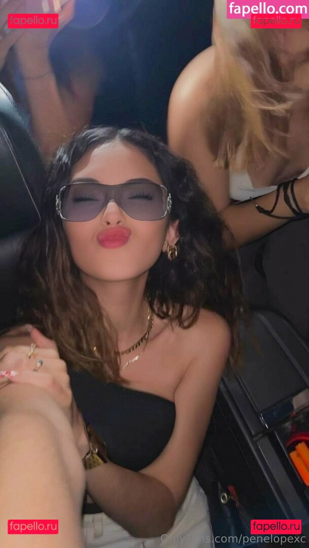 penelopexc / penloann Onlyfans Photo Gallery 