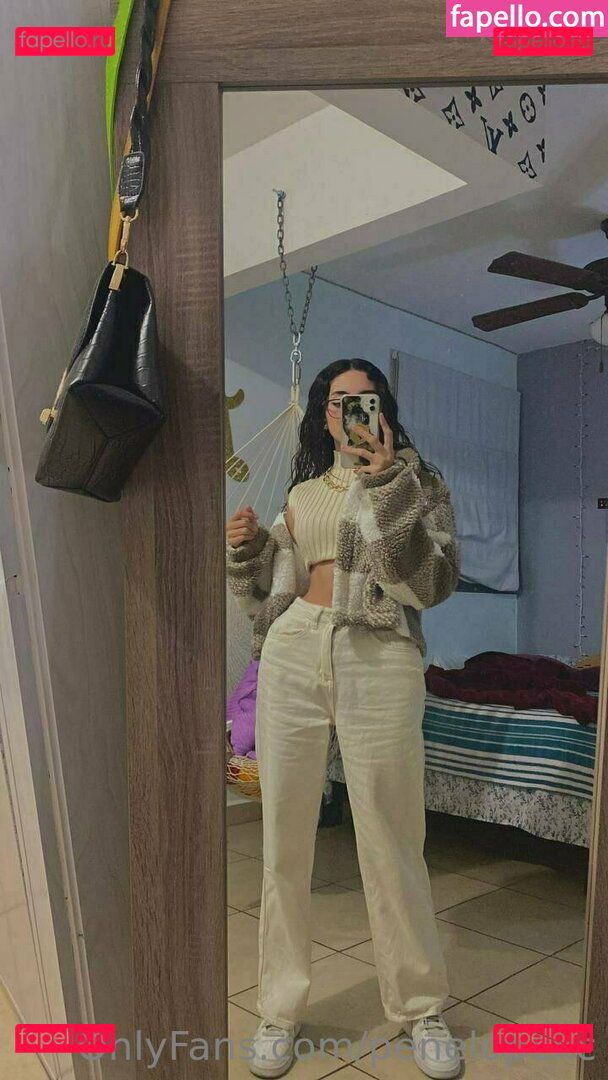 penelopexc / penloann Onlyfans Photo Gallery 