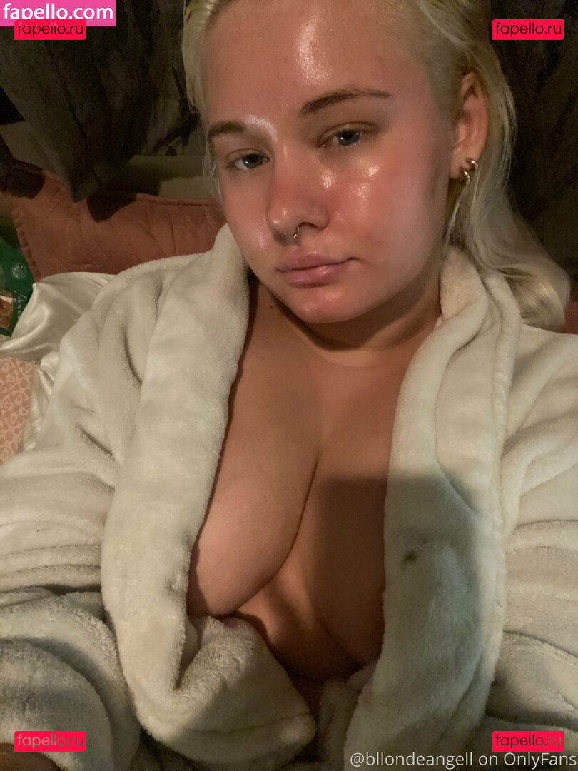 paigehoney1992 / paigehoneyy Onlyfans Photo Gallery 