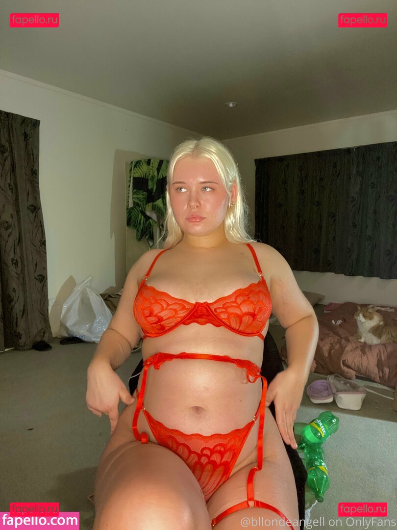 paigehoney1992 / paigehoneyy Onlyfans Photo Gallery 