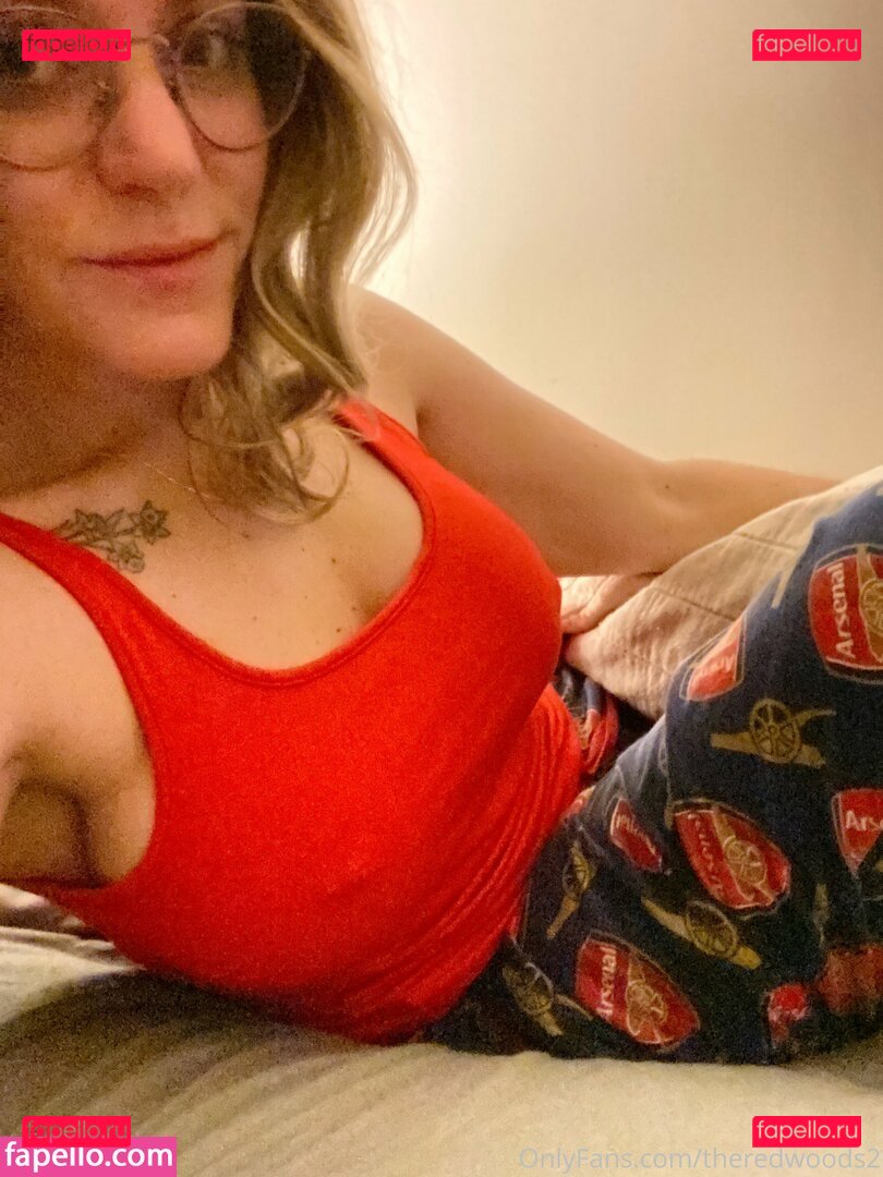 Heidi Redwood / mrsredwood / the.real.mrs.redwood Onlyfans Photo Gallery 