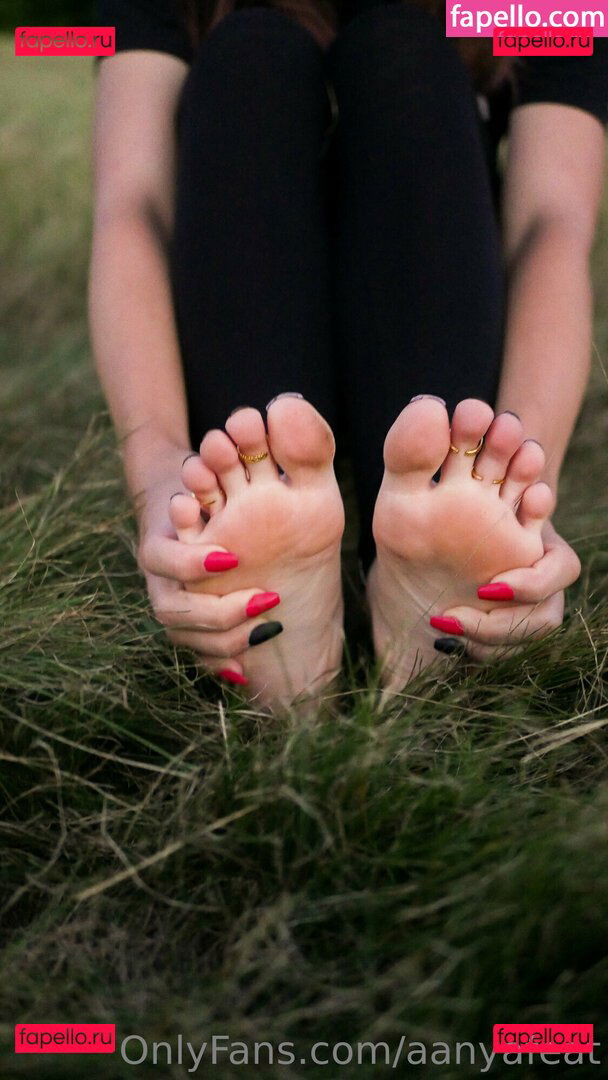 aanyafeat / aanyalife Onlyfans Photo Gallery 