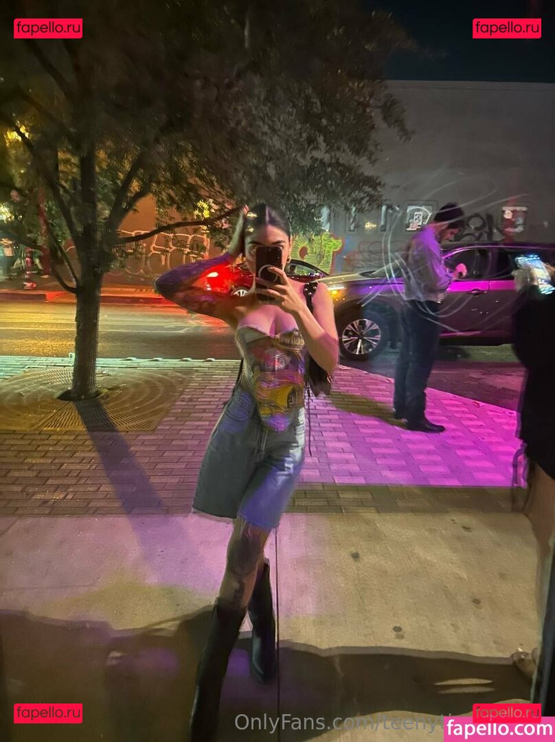 teenytinyartistic Onlyfans Photo Gallery 